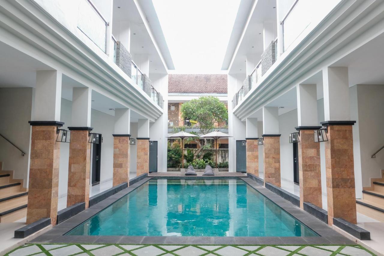 Guyana Hotel クタ エクステリア 写真